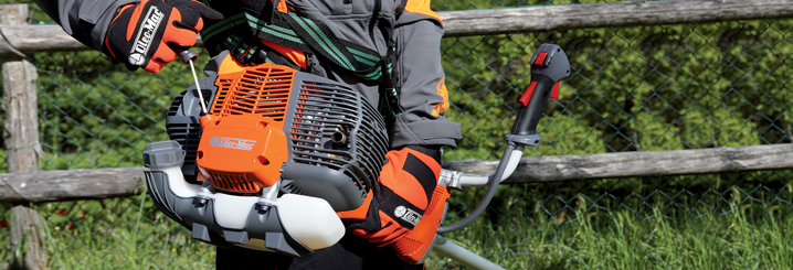 Pipetta Candela Gomma Per STIHL - Nero 45&deg; Per Motoseghe E Attrezzi Da Giardino